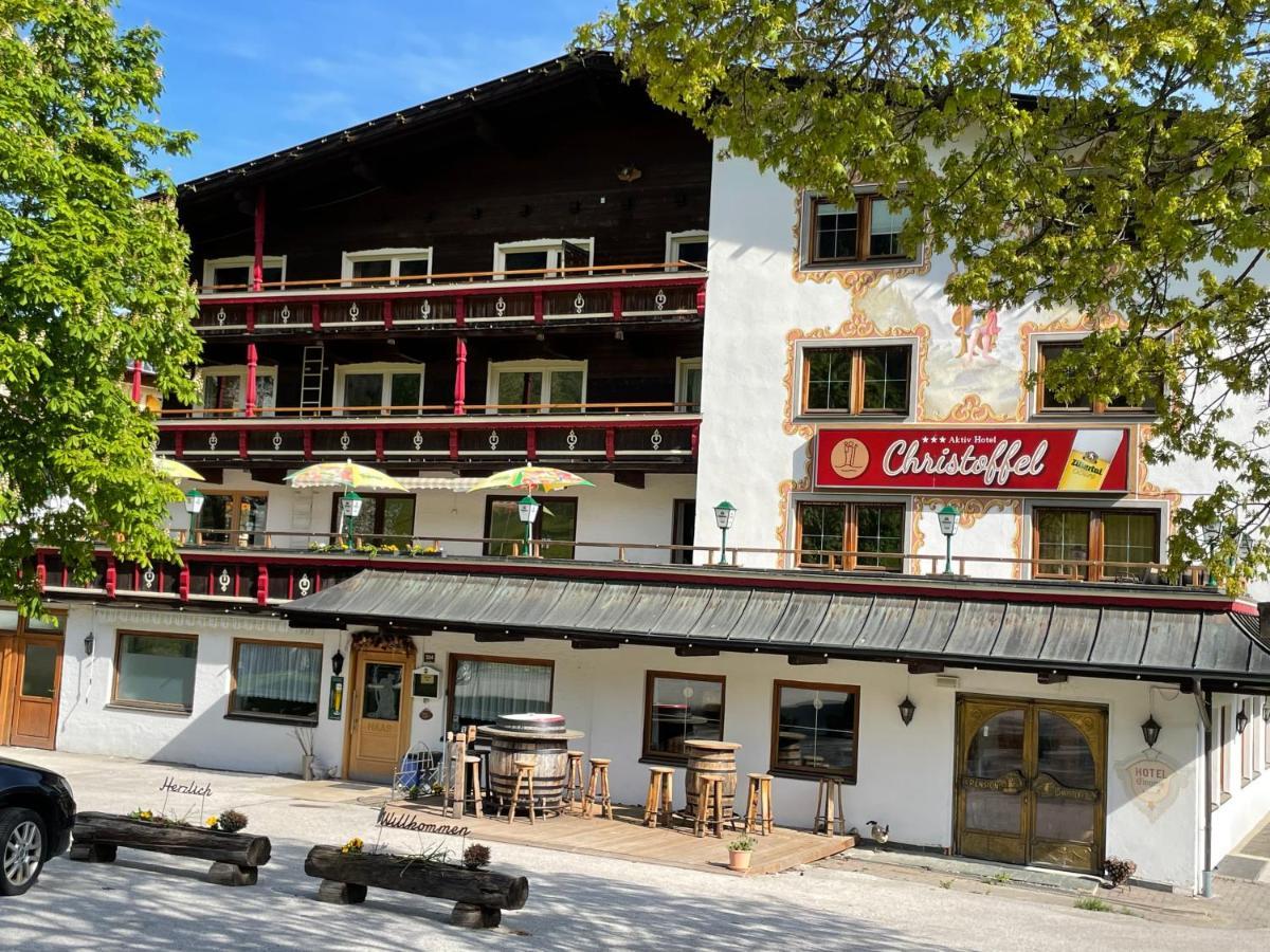 Hotel Christoffel นีเดอเรา ภายนอก รูปภาพ